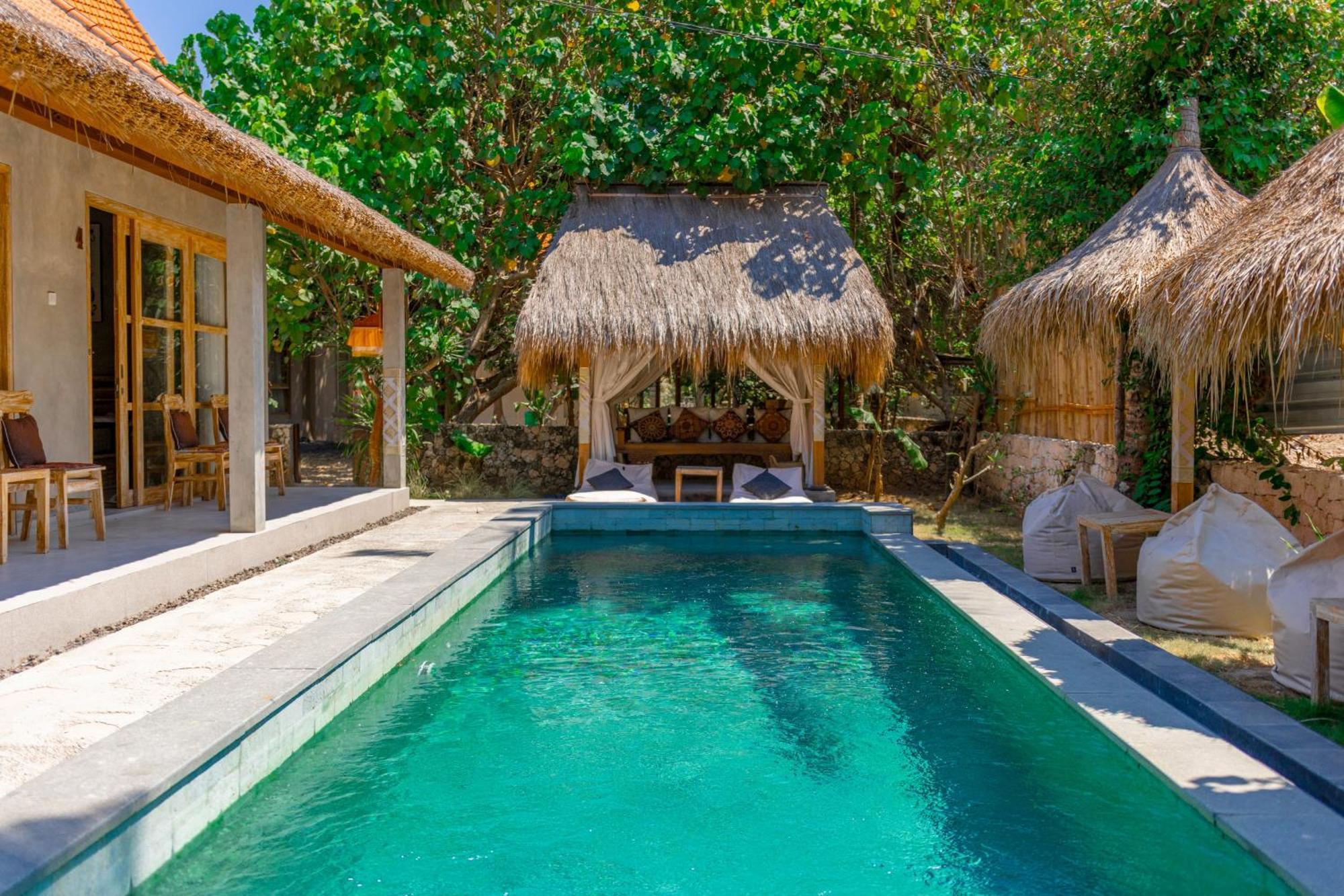 Golden Garuda Cottages Pelilit Exterior photo